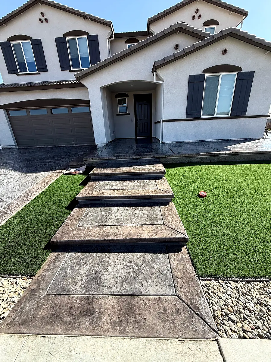 Stamped concrete front walkway and entry steps